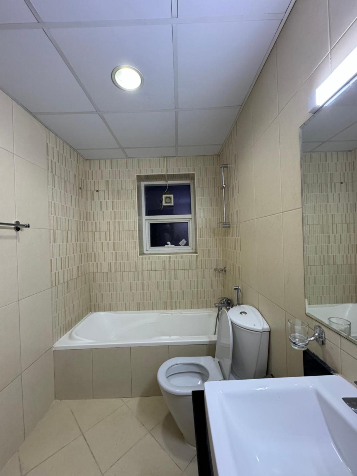 Elegent 2Bhk Next To The Beach With Pool,Gym,Garden,Kids Play Area,Learning Centre,Shops,Cafe,Restaurants Ajman Eksteriør billede